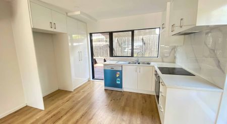 Glen Innes, Three Bedroom - Photo 2