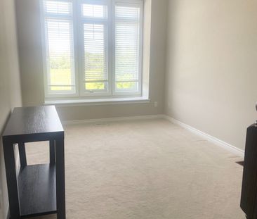 For Lease - 41 Percy Reesor Street, Markham, Ontario - Photo 6