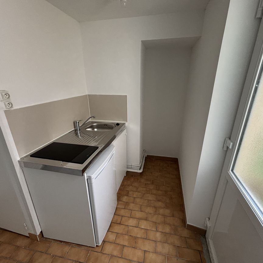 Location Appartement 1 pièce 15m² AMIENS 80000 - Photo 1