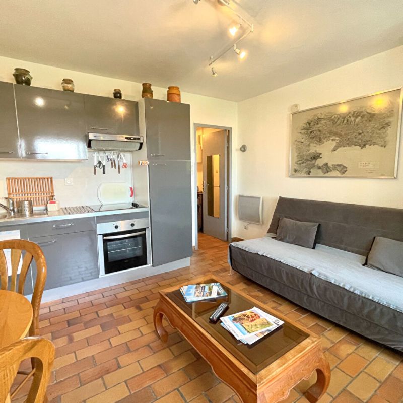 Appartement Six Fours Les Plages 1 pièce(s) 22.85 m2 - Photo 1