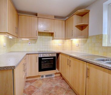 1 bedroom flat to rent - Photo 5