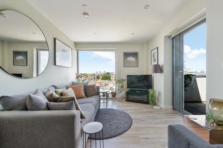 2 bedroom flat to rent - Photo 2