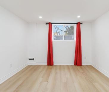 For Lease - 233 Maurice Drive Unit# Lower unit, Oakville, Ontario - Photo 3