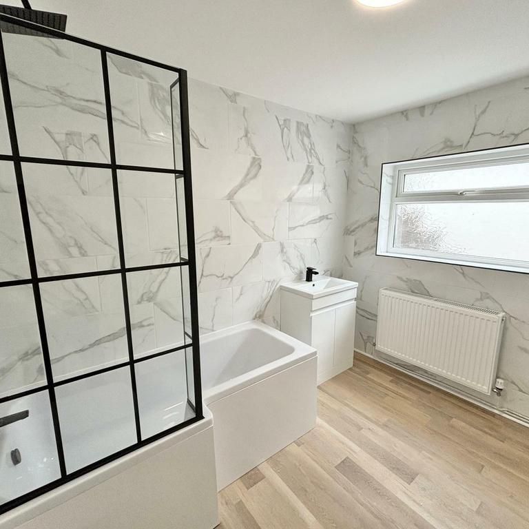 3 bedroom maisonette to rent - Photo 1