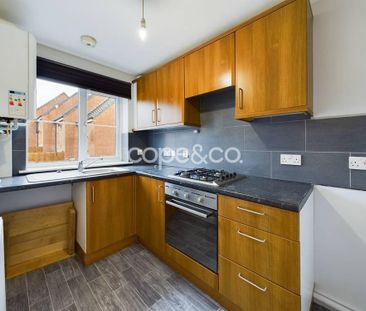 2 bedroom flat to rent - Photo 1