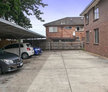 Two Bedroom Apartment - Photo 4
