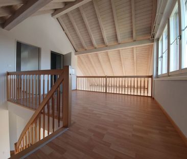 4.5-Zimmer-Maisonette-Wohnung über 2 Stöcke mit Cheminée! - Foto 2
