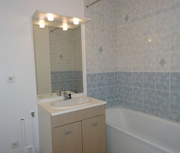 Location Appartement 2 pièces 45m² ORLEANS 45100 - Photo 3