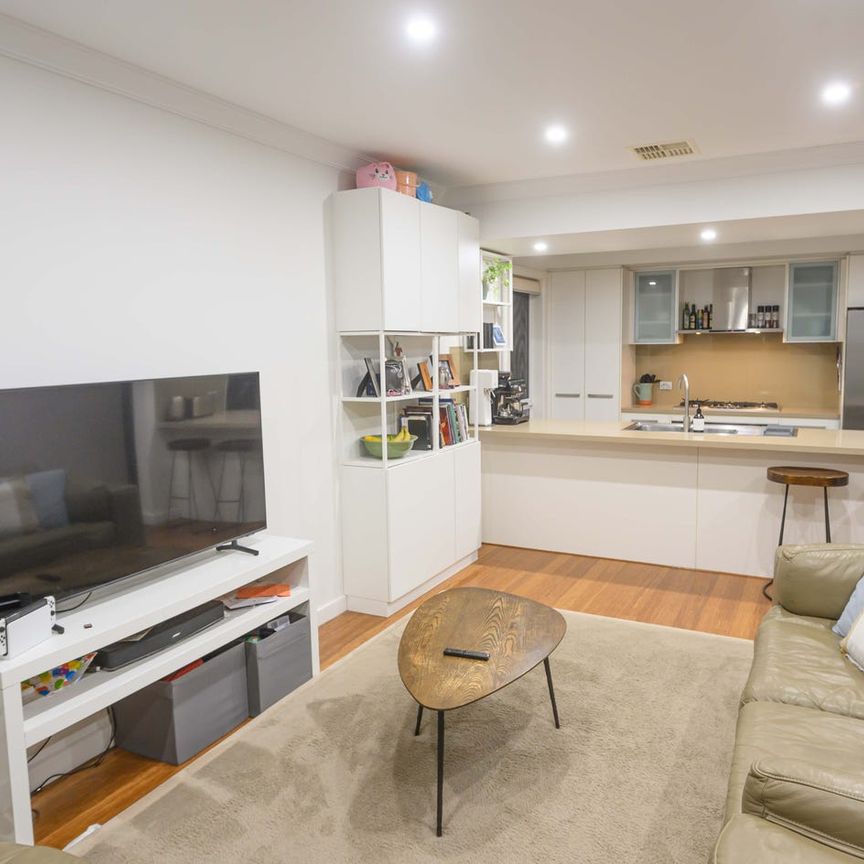 Bayswood Beauty! - Photo 1