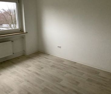 Bezugsfertig renoviert - 3-Zimmer-Wohnung mit Balkon! Offene Besich... - Photo 6