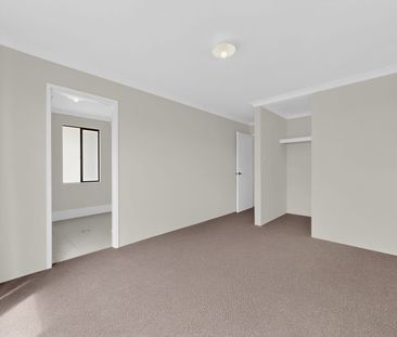 51 Starling Ramble, South Yunderup, WA 6208 - Photo 1