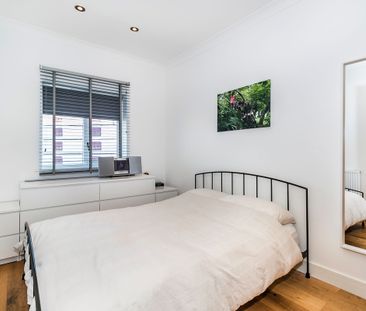 Regents Court, Sopwith Way, Kingston, KT2 - Photo 4