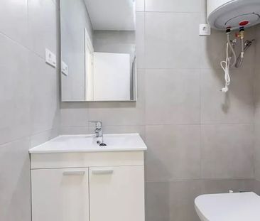 Carrer Justo Vilar, Valencia, Valencian Community 46011 - Photo 4