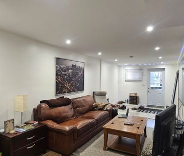 For Lease - 24 Captain Hall Court, Toronto, Ontario - Photo 1