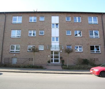Geräumige 2 Zimmerwohnung mit Balkon in der Glatzerstraße - Foto 1