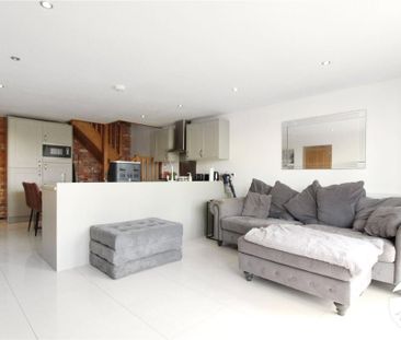 2 bedroom barn conversion to rent - Photo 4