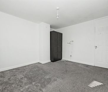 9 Catherine Street North, Belfast, BT2 8LR - Photo 5