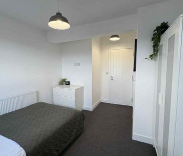 5 bedroom house to rent - Photo 2