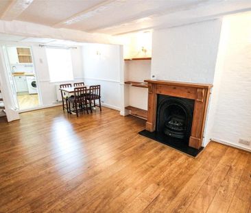 2 bedroom terraced house to rent - Photo 1