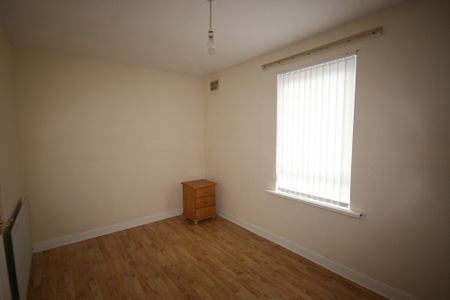 67 Ebor Drive, Tate's Avenue, Belfast, BT12 6NN - Photo 3