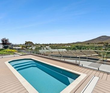 Contemporary CBD Living – Spacious 2-Bedroom Apartment with Premium... - Photo 1