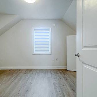 2 bed 1.5 bath Brand NEW Laneway Home - Photo 1