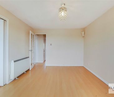 Linwood Crescent, EN1, Middlesex - Photo 1
