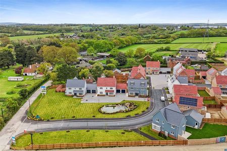 An impressive brand newly built five bedroom Eco Home - Photo 3