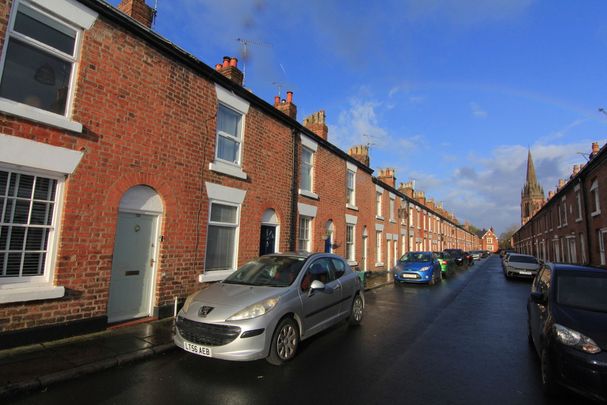 2 Bedroom Mid Terraced House, Chester - Photo 1