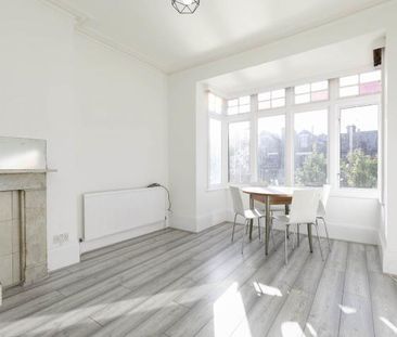 Modern Apartment with Bills Included - Photo 4