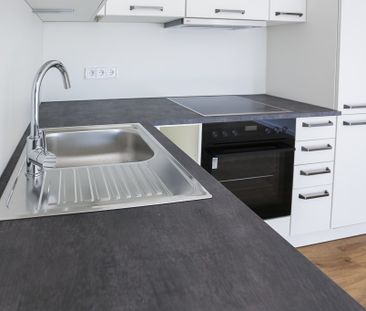 Kompakter Grundriss mit allerlei Highlights - 2-Zi.-Wohnung mit Süd... - Foto 2