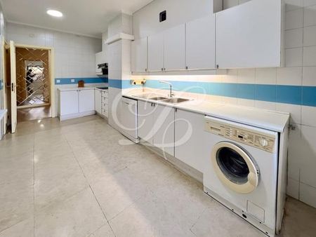 Apartamento T4 em Lisboa - Photo 4