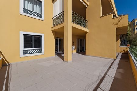 Apartamento T3 para arrendar sem móveis em condomínio de luxo, a pouca distância do mar em S. João do Estoril - Photo 4