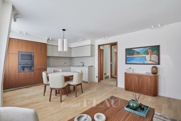 Appartement à louer à Paris 8Ème - Photo 1