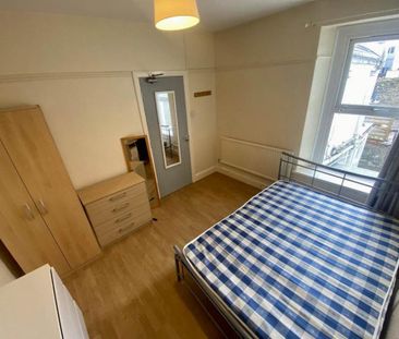 5 bedroom house to rent - Photo 2