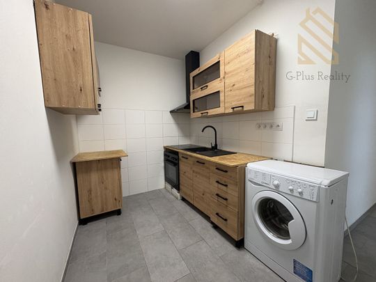 Pronájem bytu 2+1 37 m² - Photo 1