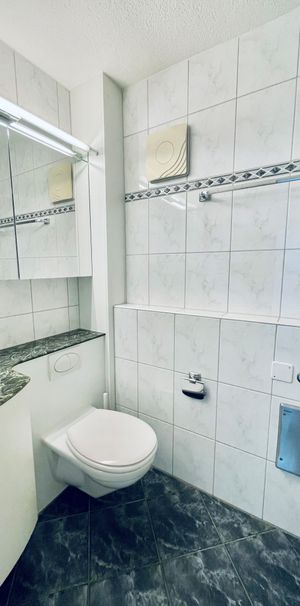 Stilvolle 3.5-Zimmer-Wohnung im Herzen von Dübendorf - Photo 1