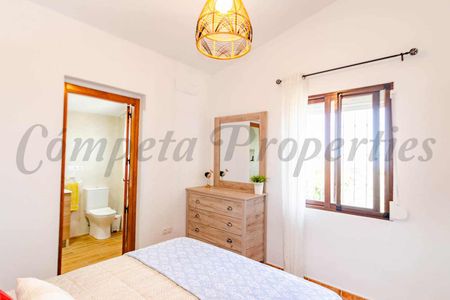 Country Property in Cómpeta, Inland Andalucia at the foot of the mountains - Foto 5