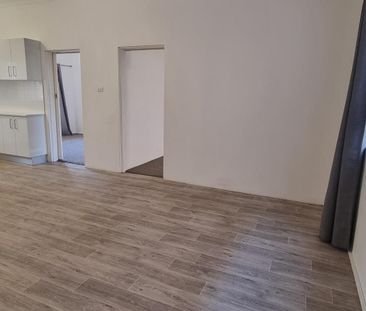 Perfectly Located! - Photo 4