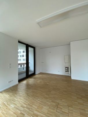 Modernes Office im Grandaire in Mitte - Photo 1