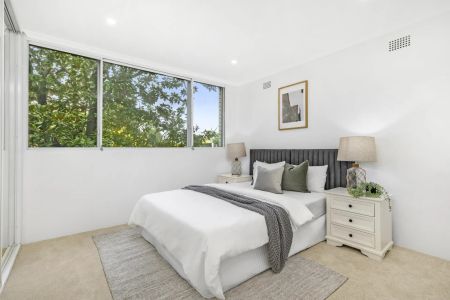 Renovated Three-Bedroom Retreat in Ultra Convenient Location Moments from Everything - Photo 3