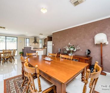 LARGE WORKSHOP! - Photo 4