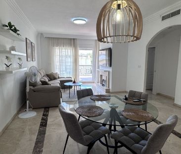 2 Bedroom Apartment For Rent in Nueva Andalucía, Málaga - Photo 4