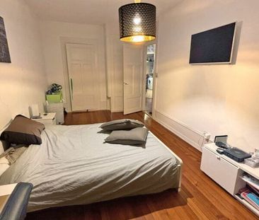 80m2 apartment in Carouge - Photo 3