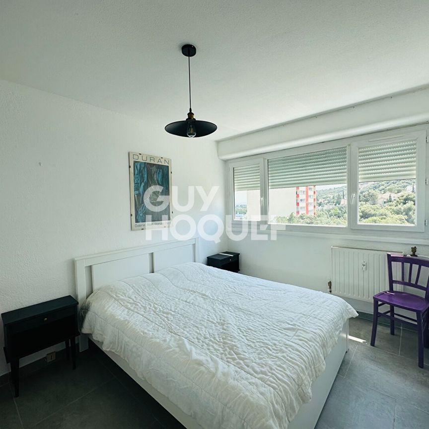 LOCATION : appartement 3 pièces (45 m²) à VILLENEUVE LES AVIGNON - Photo 1