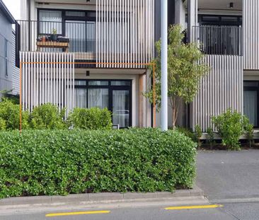 Hobsonville, Fully furnished, 2 bedrooms, $670 - Photo 1