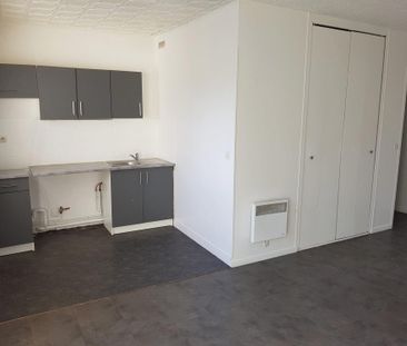 Location Appartement 1 pièce 28m² GOUSSAINVILLE 95190 - Photo 1