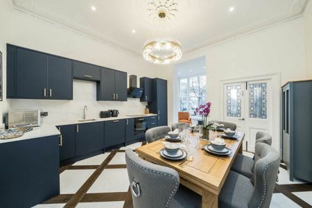 St. Lawrence Terrace, North Kensington, W10 - Photo 2