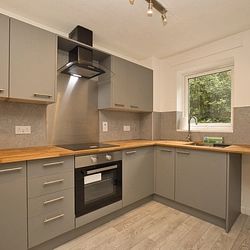 High Street, CT11 9YF, Ramsgate - Photo 3