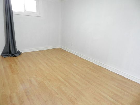 For Lease - 3406 ELLENGALE Drive Unit# LOWER, Mississauga, Ontario - Photo 1